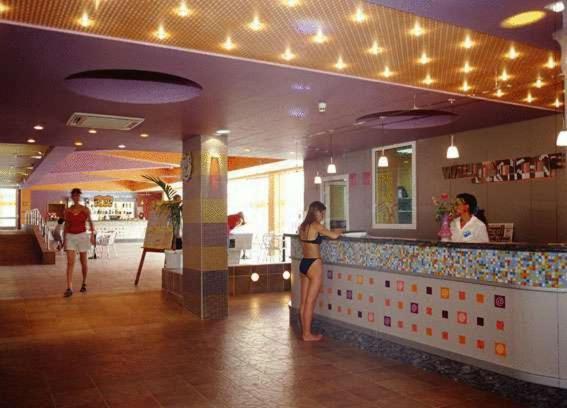 Hotel Com Albena Exterior photo