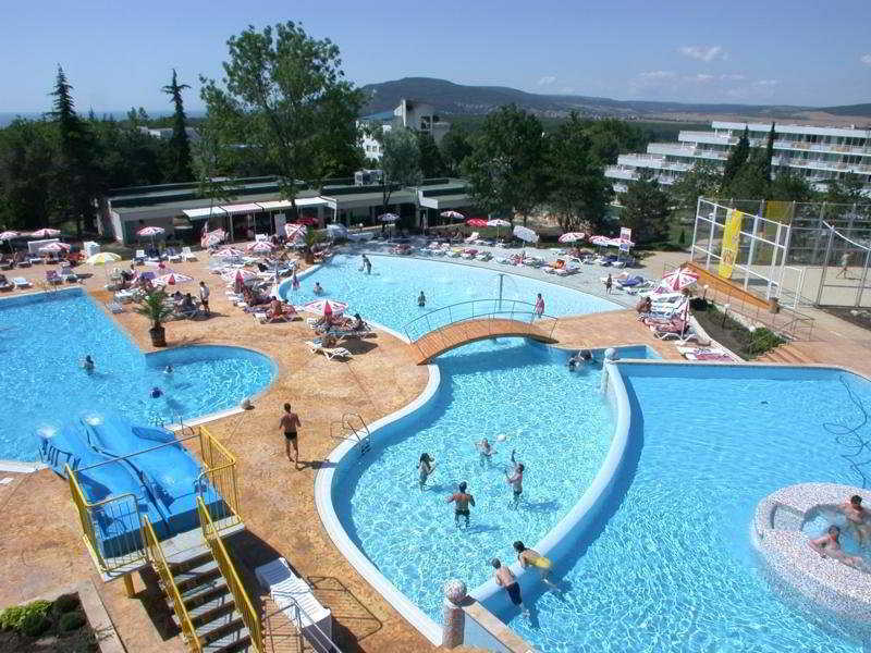 Hotel Com Albena Exterior photo