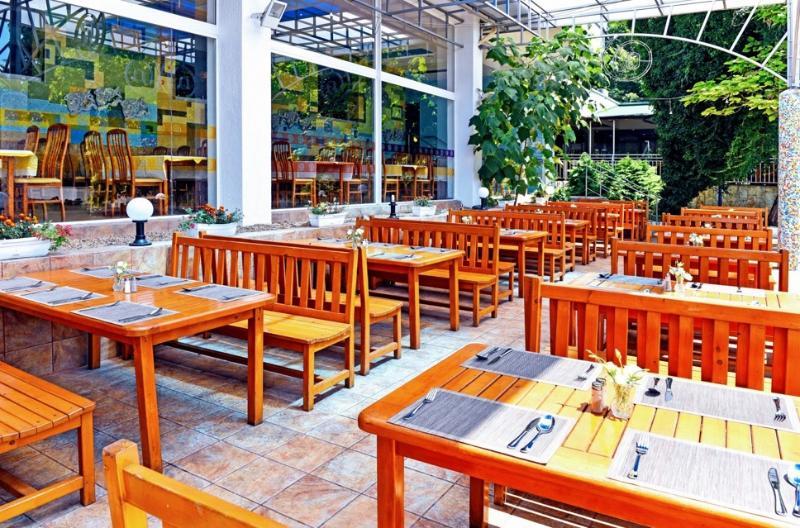 Hotel Com Albena Exterior photo